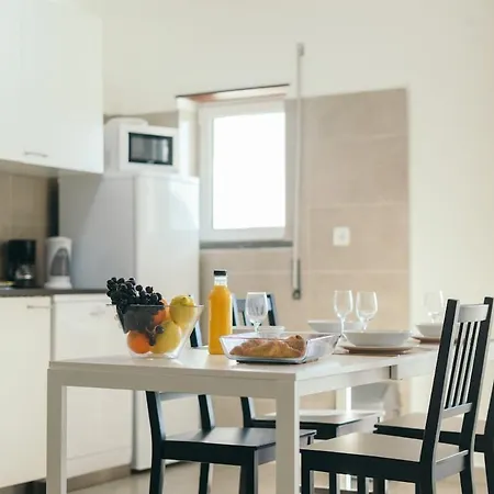 05 - The Location * Ferrel (Leiria)