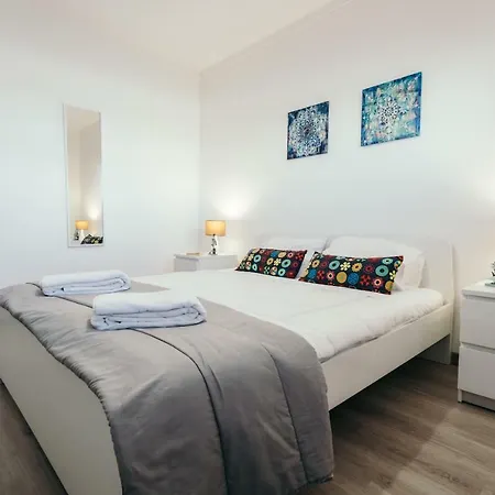 05 - The Location Lägenhet *