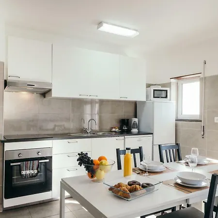 Lägenhet 05 - The Location Ferrel (Leiria)